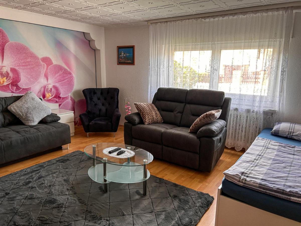Ferien- Und Monteurwohnung Julia Mörlenbach Extérieur photo