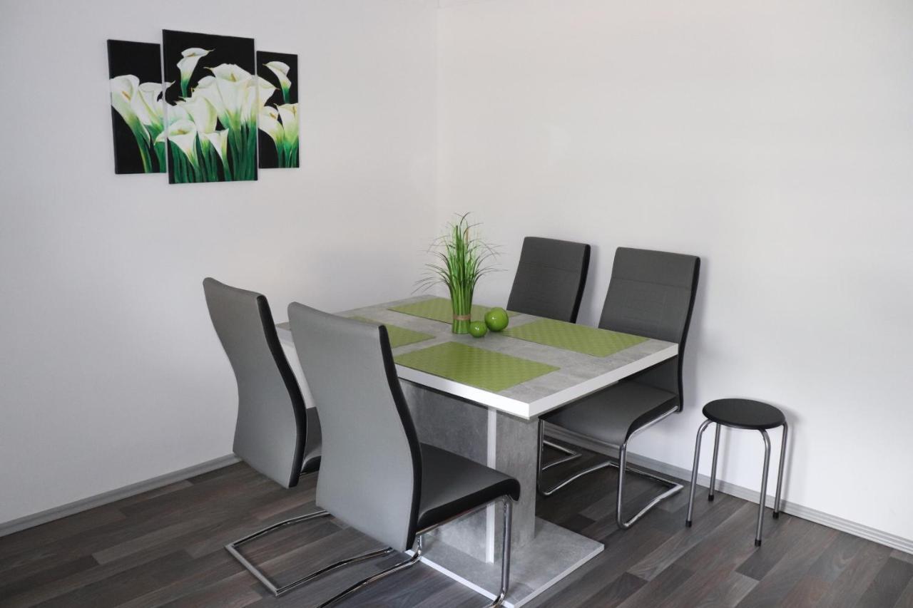 Ferien- Und Monteurwohnung Julia Mörlenbach Extérieur photo